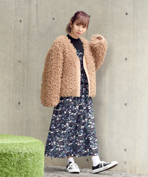 w closet(ダブルクローゼット)の「ファー×キルティングリバーシブルブルゾン(ブルゾン・レディース・ベージュ/ピンク・FREE)」の20枚目の写真