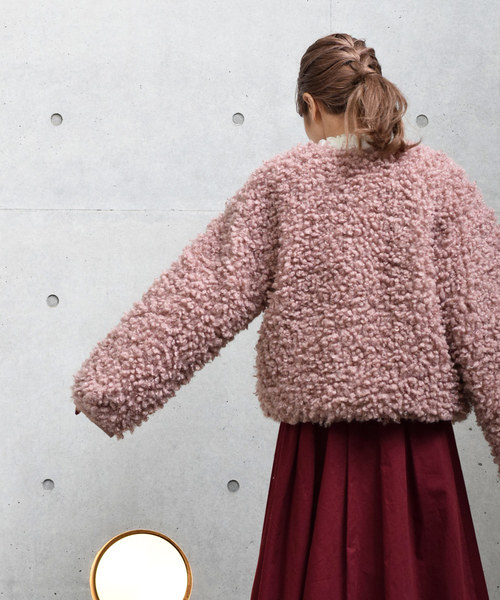 w closet(ダブルクローゼット)の「ファー×キルティングリバーシブルブルゾン(ブルゾン・レディース・ベージュ/ピンク・FREE)」の15枚目の写真