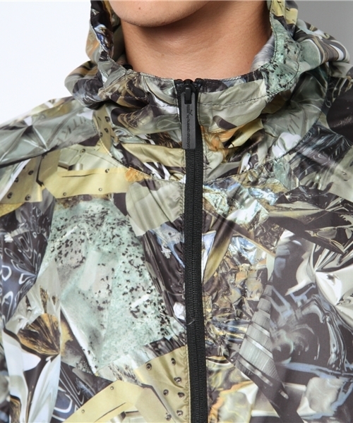 Puma 茶　シャカシャカ　ウィンドブレーカー PUMA（プーマ）の「スペースクラッシュ ウィンドブレーカー