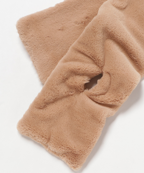 WEGO(ウィゴー)の「WEGO/ファーマフラー(マフラー・レディース・ブラック/ダークグリーン/パープル/グレー/オフホワイト/キャメル/ライトピンク/ワイン・FREE)」の9枚目の写真