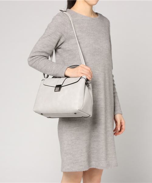 VitaFelice（ヴィータフェリーチェ）の「ワンハンドル2wayフラップハンドバッグ（ショルダーバッグ・レディース・グレー/ブルー/ピンク/ブラック・FREE）」の7枚目の写真