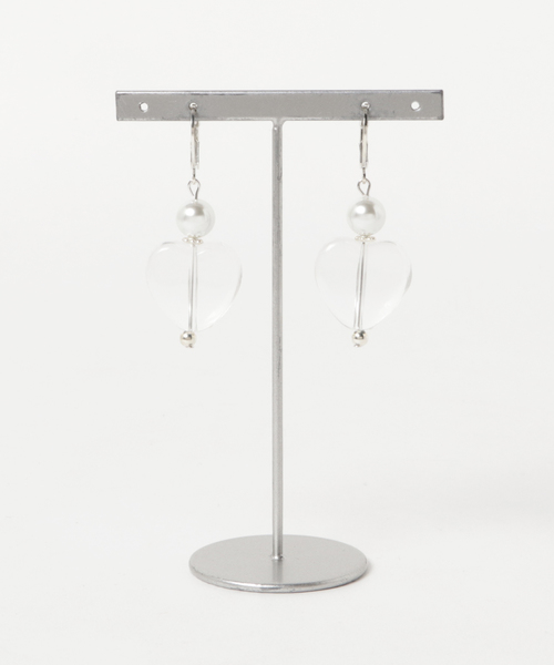 TONE SELECT GOODS(トーンセレクトグッズ)の「【lulugiraffe】クリアハートフレンチフックピアス(ピアス(両耳用)・レディース・クリア・FREE)」の1枚目の写真