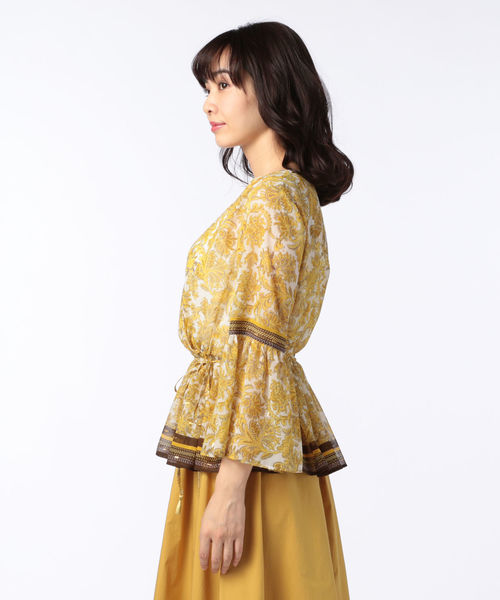 NOLLEY’S(ノーリーズ)の「オーナメント柄ブラウス(シャツ/ブラウス・レディース・ブルー系その他/イエロー系その他・38/36)」の3枚目の写真