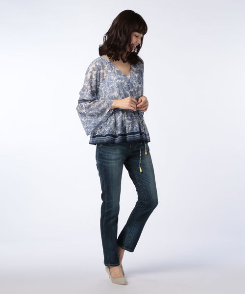 NOLLEY’S(ノーリーズ)の「オーナメント柄ブラウス(シャツ/ブラウス・レディース・ブルー系その他/イエロー系その他・38/36)」の10枚目の写真