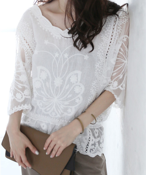 cawaii（カワイイ）の「楽園に咲くシアーな花柄のレースブラウス。（シャツ/ブラウス・レディース・ホワイト・FREE）」の9枚目の写真