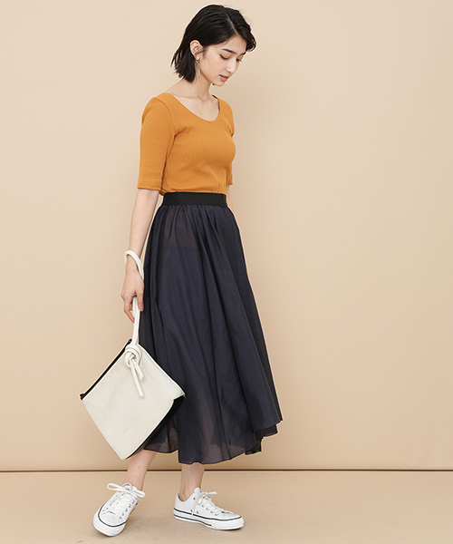 ADAM ET ROPE'(アダムエロペ)の「2WAYワッフルプルオーバー(Tシャツ/カットソー・レディース・ブラック/ホワイト系その他/キャメル・FREE)」の6枚目の写真