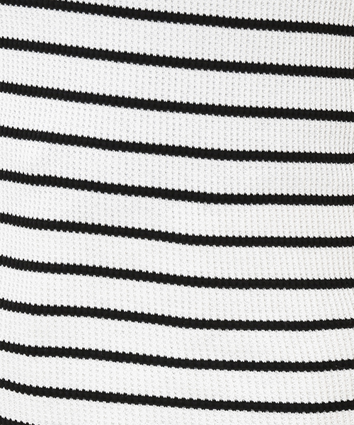 ADAM ET ROPE'(アダムエロペ)の「2WAYワッフルプルオーバー(Tシャツ/カットソー・レディース・ブラック/ホワイト系その他/キャメル・FREE)」の11枚目の写真