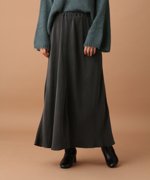 A part by（アパートバイ）の「キュプラギャザーマキシスカート 856316（スカート・レディース・ブラウン/グレー/イエロー/ナチュラル・FREE）」の19枚目の写真