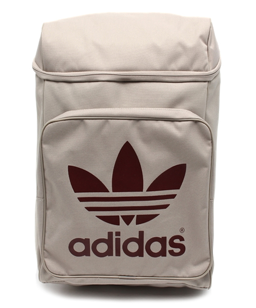 adidas（アディダス）の「オリジナルス リュック・バックパック[BP CLASSIC]（バックパック/リュック・メンズ・イエロー/レッド/ライトブラウン/レッド系その他/ネイビー/ブルー系その他/その他1/その他2・FREE）」の2枚目の写真