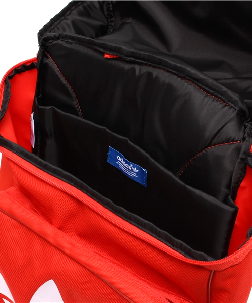 adidas（アディダス）の「オリジナルス リュック・バックパック[BP CLASSIC]（バックパック/リュック・メンズ・イエロー/レッド/ライトブラウン/レッド系その他/ネイビー/ブルー系その他/その他1/その他2・FREE）」の16枚目の写真