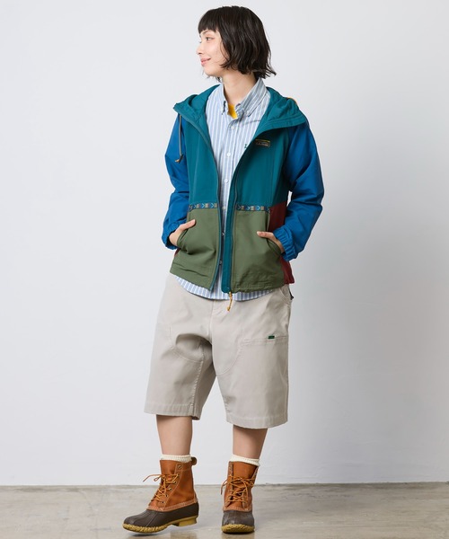 L.L.Bean(エルエルビーン)の「マウンテン・クラシック・ジャケット、マルチカラー ジャパン・フィット(マウンテンパーカー・レディース・グリーン×オレンジ/グリーン系その他/パープル系その他/レッド系その他/ホワイト×ブルー/ブルー系その他/オレンジ系その他/ホワイト系その他・LARGE/SMALL/X-SMALL/MEDIUM/X-LARGE)」の20枚目の写真