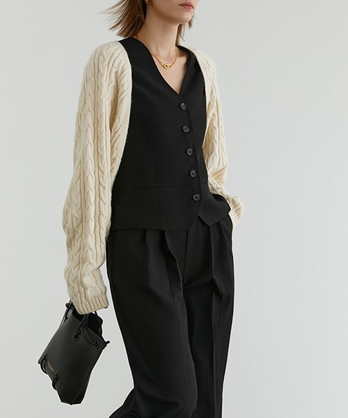 Fano Studios(ファノ ストゥディオズ)の「【Fano Studios】Cable knit bolero FD20S128(カーディガン/ボレロ・レディース・アイボリー・L/M/S)」の7枚目の写真