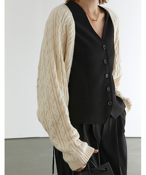 Fano Studios(ファノ ストゥディオズ)の「【Fano Studios】Cable knit bolero FD20S128(カーディガン/ボレロ・レディース・アイボリー・L/M/S)」の9枚目の写真
