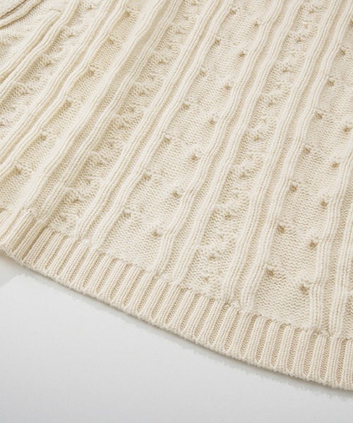 Fano Studios(ファノ ストゥディオズ)の「【Fano Studios】Cable knit bolero FD20S128(カーディガン/ボレロ・レディース・アイボリー・L/M/S)」の2枚目の写真