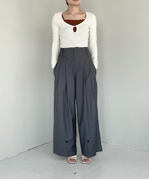 UNSPOKEN（アンスポクン）の「【UNSPOKEN】Hem tack slacks UQ20K016（スラックス・レディース・ダークグレー・M/S/L）」の11枚目の写真