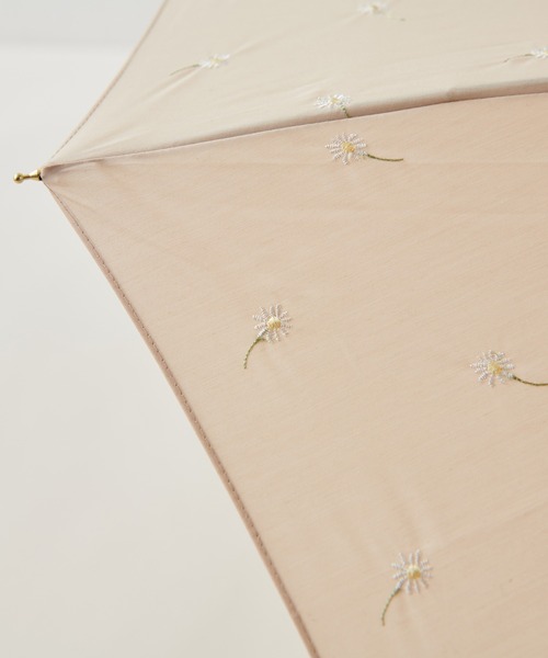 natural couture(ナチュラルクチュール)の「お花刺繍(晴雨兼用)傘(長傘・レディース・ネイビー/ブラック/ミント/ベージュ・FREE)」の12枚目の写真
