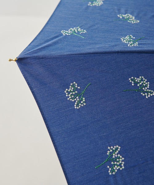 natural couture(ナチュラルクチュール)の「お花刺繍(晴雨兼用)傘(長傘・レディース・ネイビー/ブラック/ミント/ベージュ・FREE)」の16枚目の写真