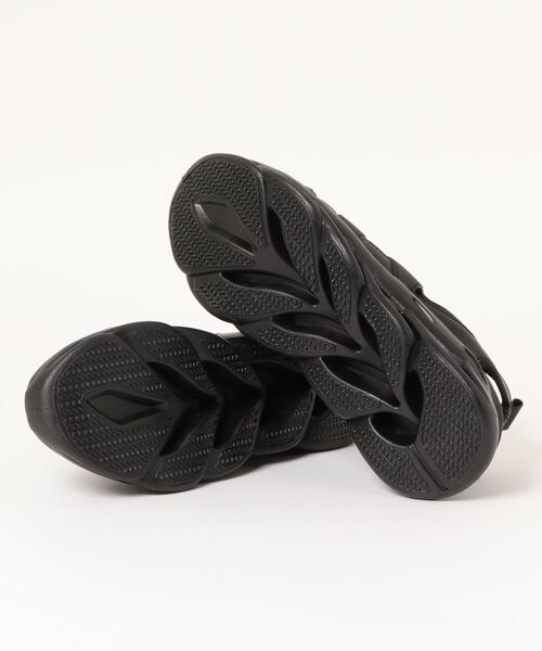 SVEC（シュベック）の「グルカ ボリューム ダッドスニーカー サンダル（サンダル・メンズ・ブラック/ベージュ/ブラック×ホワイト/ホワイト・43/41/39/44/42/40）」の13枚目の写真