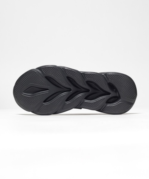 SVEC（シュベック）の「グルカ ボリューム ダッドスニーカー サンダル（サンダル・メンズ・ブラック/ベージュ/ブラック×ホワイト/ホワイト・43/41/39/44/42/40）」の14枚目の写真