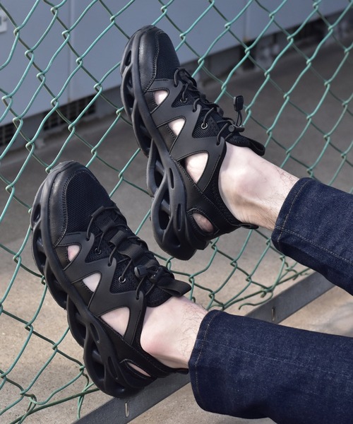 SVEC（シュベック）の「グルカ ボリューム ダッドスニーカー サンダル（サンダル・メンズ・ブラック/ベージュ/ブラック×ホワイト/ホワイト・43/41/39/44/42/40）」の22枚目の写真