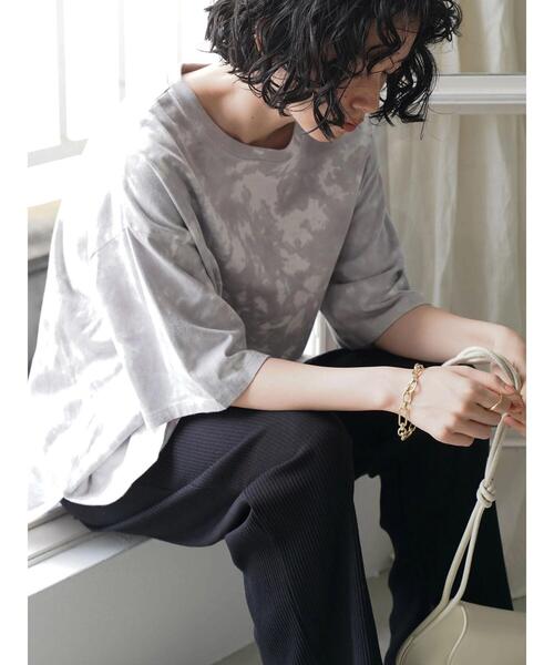 AMERICAN HOLIC（アメリカンホリック）の「タイダイ染め裾ラウンド5分袖カットチュニック（Tシャツ/カットソー・レディース・グレー・L/M）」の4枚目の写真