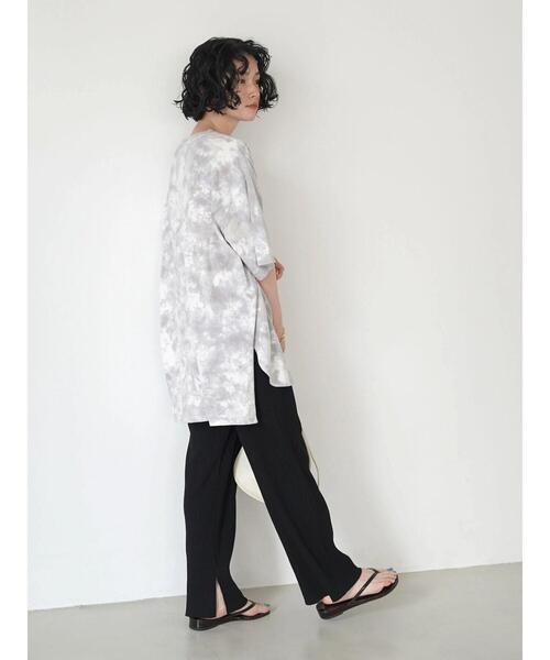 AMERICAN HOLIC（アメリカンホリック）の「タイダイ染め裾ラウンド5分袖カットチュニック（Tシャツ/カットソー・レディース・グレー・L/M）」の12枚目の写真