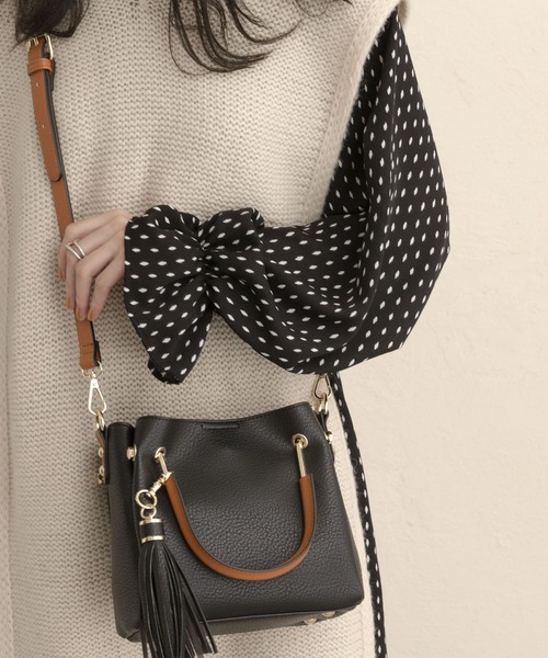 RODE SKO(ロデスコ)の「プチ2WAYトートバッグ(トートバッグ・レディース・ブラック/グレー系その他/アイボリー/ベージュ/パープル系その他/キャメル/グレー・ONE)」の14枚目の写真