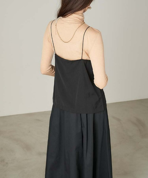 Chaco closet(チャコ クローゼット)の「【セットアイテム】タートルネックインナートップス×レースキャミトップス(キャミソール・レディース・ブラック/ベージュ/カーキ・FREE)」の5枚目の写真