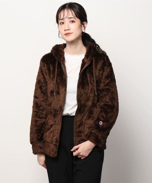 Champion(チャンピオン)の「Champion(チャンピオン)シャギーボアフリース ジップアップパーカー レディース/ボアブルゾン(ブルゾン・レディース・ホワイト/ブラック/ベージュ/ネイビー/ブラウン/モカ・M/L)」の17枚目の写真