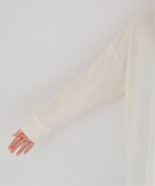 JOURNAL STANDARD relume（ジャーナルスタンダード　レリューム）の「TCワッフルオーバーサイズロングスリーブTシャツ◆（Tシャツ/カットソー・レディース・チャコールグレー/ベージュ系その他/オートミール・FREE）」の14枚目の写真