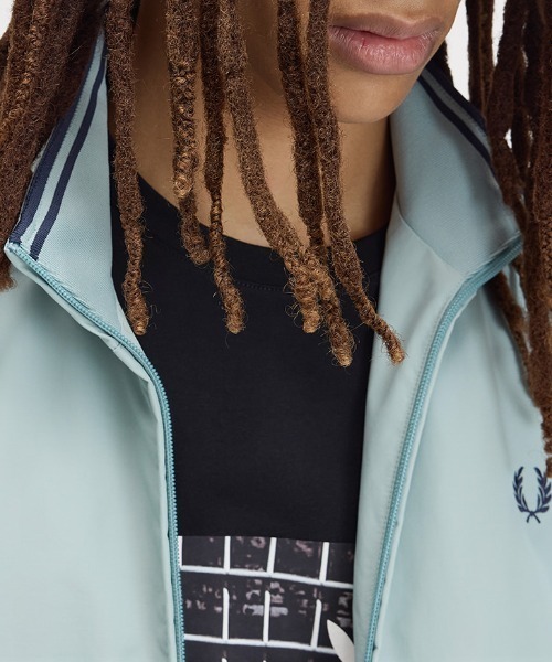 FRED PERRY(フレッドペリー)の「Brentham Jacket/ブレンサムジャケット(ブルゾン・メンズ・ブラック/ネイビー/ネイビー系/ブラック系その他/オートミール/ブルー/ブルー系その他/ベージュ/カーキ/ダークオリーブ/セージグリーン・L/S/M/XL)」の14枚目の写真
