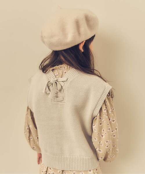 apres les cours（アプレレクール）の「レースアップニットベスト（ニット/セーター・キッズ・ピンク/ベージュ・120/140/100）」の2枚目の写真