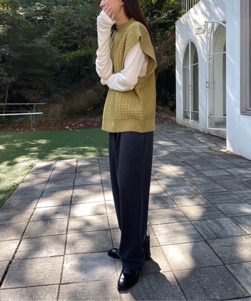 Didot.showroom（ディドット ショールーム）の「【DIDOT.】ハイネックケーブルニットベスト（ベスト・レディース・ブラウン/マスタード/アイボリー・FREE）」の9枚目の写真