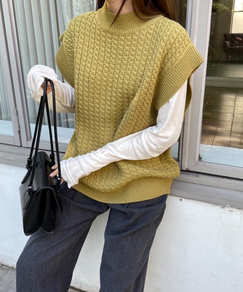 Didot.showroom（ディドット ショールーム）の「【DIDOT.】ハイネックケーブルニットベスト（ベスト・レディース・ブラウン/マスタード/アイボリー・FREE）」の10枚目の写真