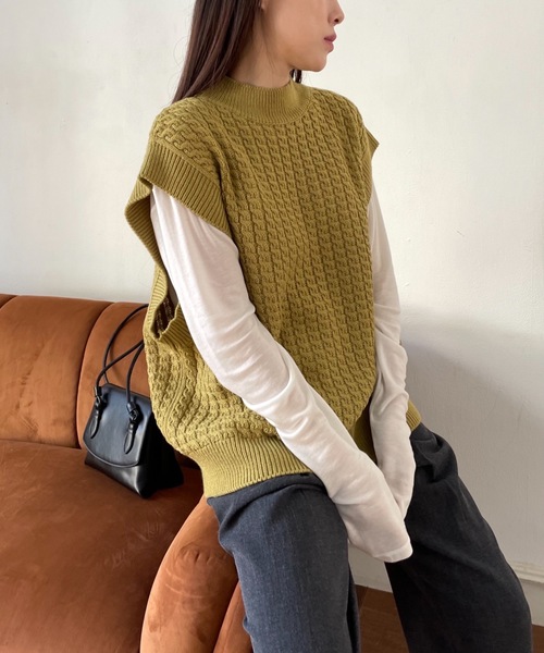 Didot.showroom（ディドット ショールーム）の「【DIDOT.】ハイネックケーブルニットベスト（ベスト・レディース・ブラウン/マスタード/アイボリー・FREE）」の12枚目の写真