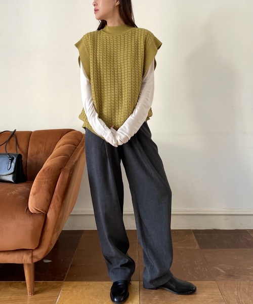 Didot.showroom（ディドット ショールーム）の「【DIDOT.】ハイネックケーブルニットベスト（ベスト・レディース・ブラウン/マスタード/アイボリー・FREE）」の16枚目の写真