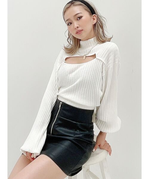 GYDA(ジェイダ)の「フェイクレザーZIPスカートライクショーパン(スカート・レディース・ブラック・SMALL/MEDIUM)」の12枚目の写真