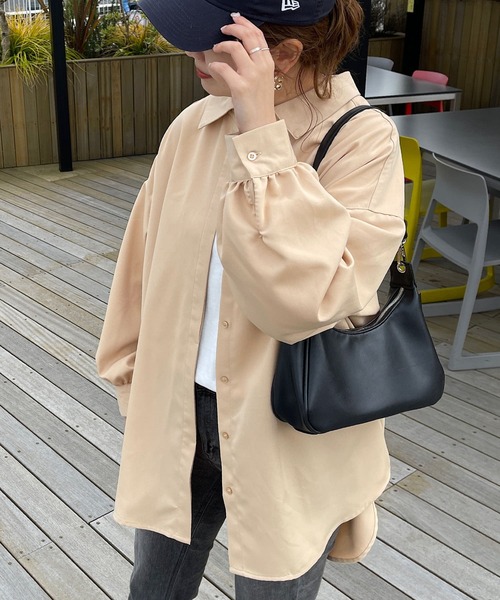 DISCOAT（ディスコート）の「【WEB限定】BIGシャツ（シャツ/ブラウス・レディース・ホワイト/ブラック/グレー/イエロー・FREE）」の4枚目の写真