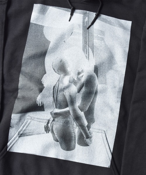 LABRAT(ラブラット)の「Ryu Ika×flotsam books×LABRAT "hug" Hoodie(パーカー・メンズ・ブラック・X-LARGE/LARGE)」の8枚目の写真