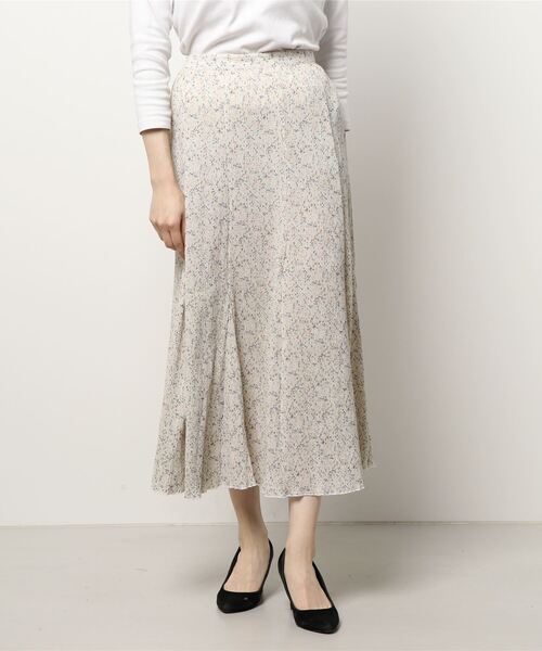 ehka sopo(エヘカソポ)の「花柄プリーツマーメイドスカート(スカート・レディース・カーキ/キナリ/ブラック・フリ-)」の6枚目の写真