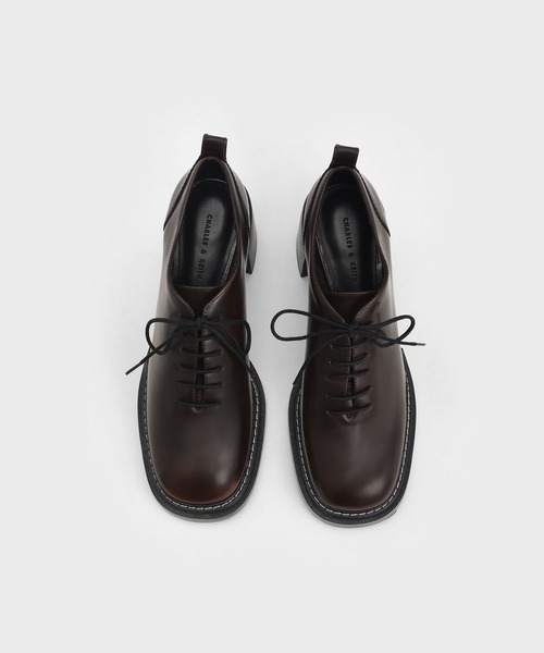 CHARLES & KEITH（チャールズ & キース）の「レースアップ オックスフォードパンプス / Lace-Up Oxford Pumps（ドレスシューズ・レディース・ブラック/ダークブラウン・22.5cm/23cm/23.5cm/24.5cm/25cm/25.5cm）」の22枚目の写真