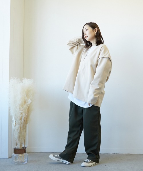 VIBGYOR(ヴィブジョー)の「カットツイル起毛深V-2wayトップス(AS)(その他トップス・レディース・チャコールグレー/ベージュ/ベージュ系その他・FREE)」の10枚目の写真