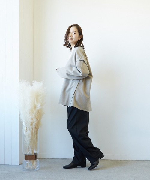 VIBGYOR(ヴィブジョー)の「カットツイル起毛深V-2wayトップス(AS)(その他トップス・レディース・チャコールグレー/ベージュ/ベージュ系その他・FREE)」の16枚目の写真