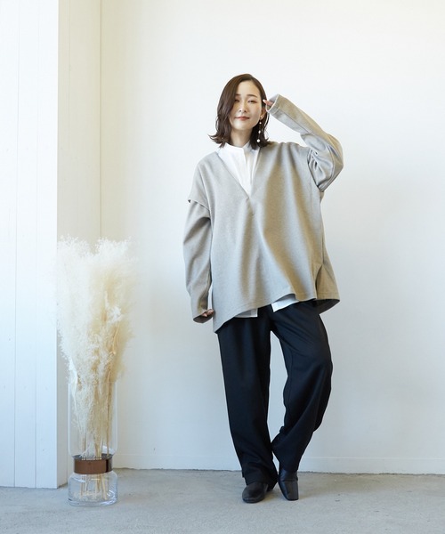 VIBGYOR(ヴィブジョー)の「カットツイル起毛深V-2wayトップス(AS)(その他トップス・レディース・チャコールグレー/ベージュ/ベージュ系その他・FREE)」の18枚目の写真