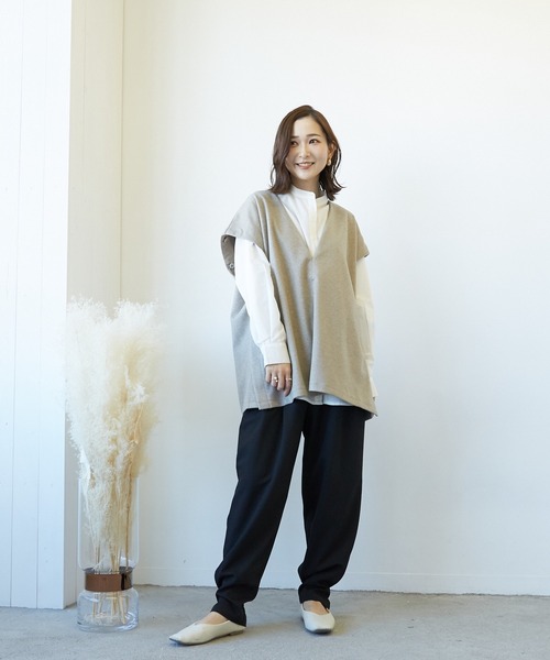 VIBGYOR(ヴィブジョー)の「カットツイル起毛深V-2wayトップス(AS)(その他トップス・レディース・チャコールグレー/ベージュ/ベージュ系その他・FREE)」の20枚目の写真
