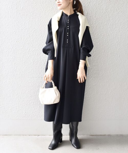 SHIPS（シップス）の「パールモチーフボタンワンピース◇（シャツ