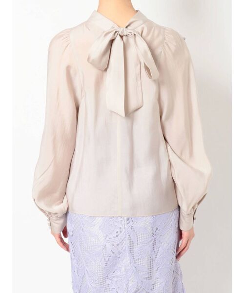 MERCURYDUO(マーキュリーデュオ)の「2WAYスリットスリーブブラウス(シャツ/ブラウス・レディース・オフホワイト/イエロー/ベージュ・FREE)」の13枚目の写真