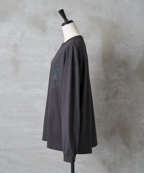 BEARDSLEY(ビアズリー)の「《FRIPIER・ユニセックス》ARMYロングTシャツ(マリーナ)(Tシャツ/カットソー・レディース・ホワイト/グレー・FREE)」の11枚目の写真