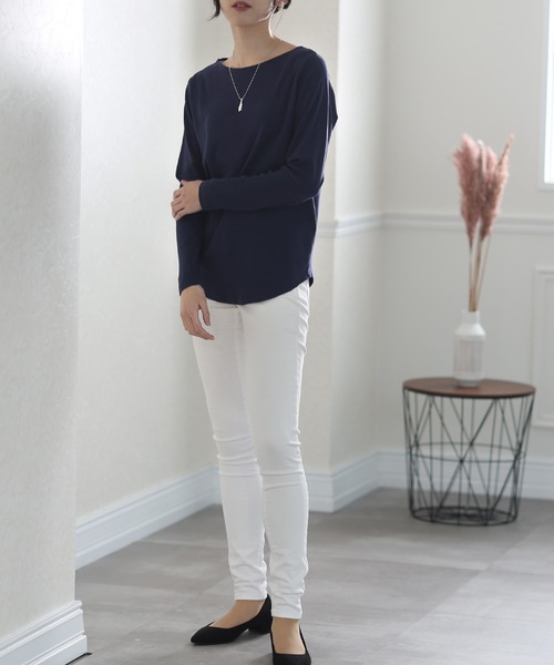 ElegChic（エレグシック）の「フライスボートネック ロング スリーブシャツ 長袖 （Tシャツ/カットソー・レディース・マジェンタ/ライトブルーグレー/チャコールグレー/杢グレー/ネイビー/ブラック/グレイッシュベージュ/ホワイト/カーキ・3L/4L/L/M/XL）」の10枚目の写真