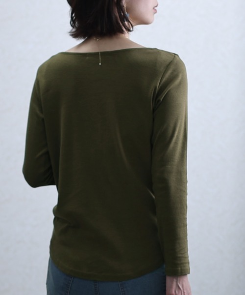 ElegChic（エレグシック）の「フライスボートネック ロング スリーブシャツ 長袖 （Tシャツ/カットソー・レディース・マジェンタ/ライトブルーグレー/チャコールグレー/杢グレー/ネイビー/ブラック/グレイッシュベージュ/ホワイト/カーキ・3L/4L/L/M/XL）」の22枚目の写真